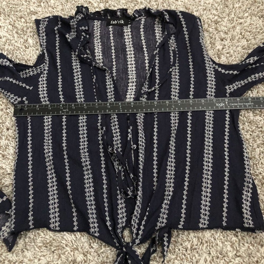 Fab’ Rik long sleeve cold shoulder tie waist blouse top Bell Sleeve Size Large